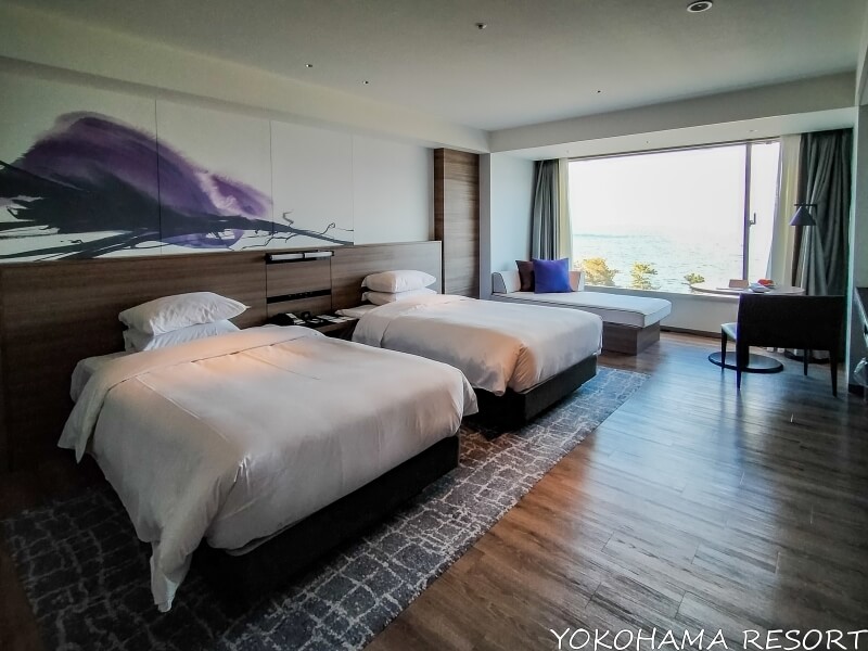 琵琶湖マリオットホテル 客室の大きなベッド２台