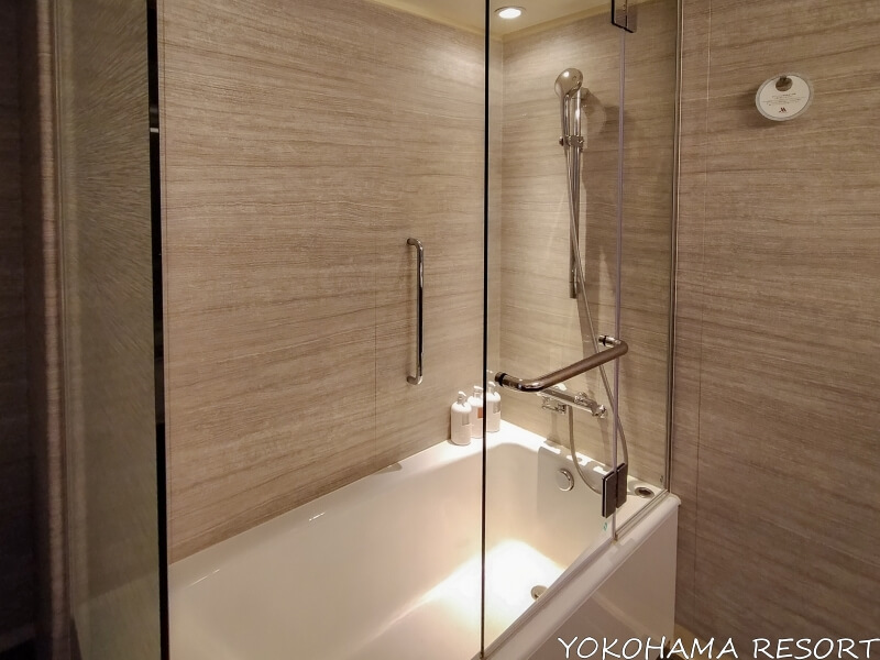 琵琶湖マリオットホテル 客室のバスルームは洗い場はなし