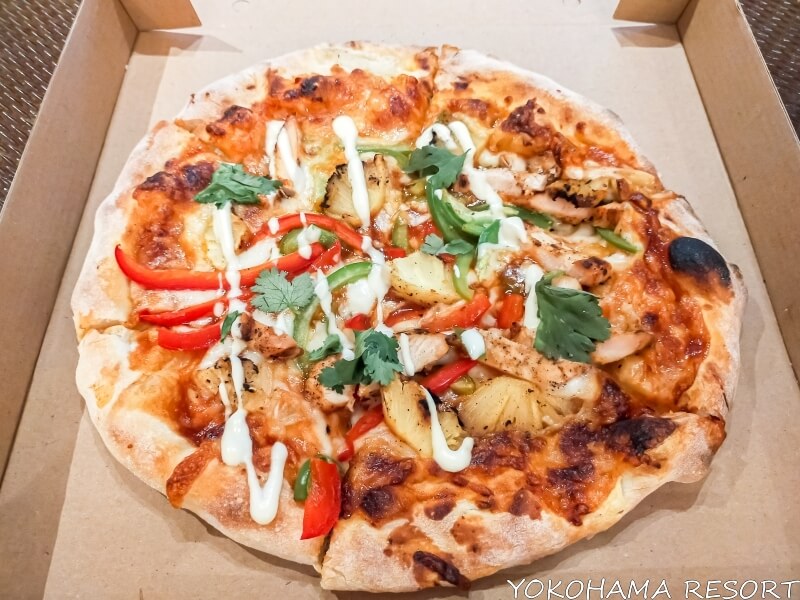 ハワイアンチキンピザ