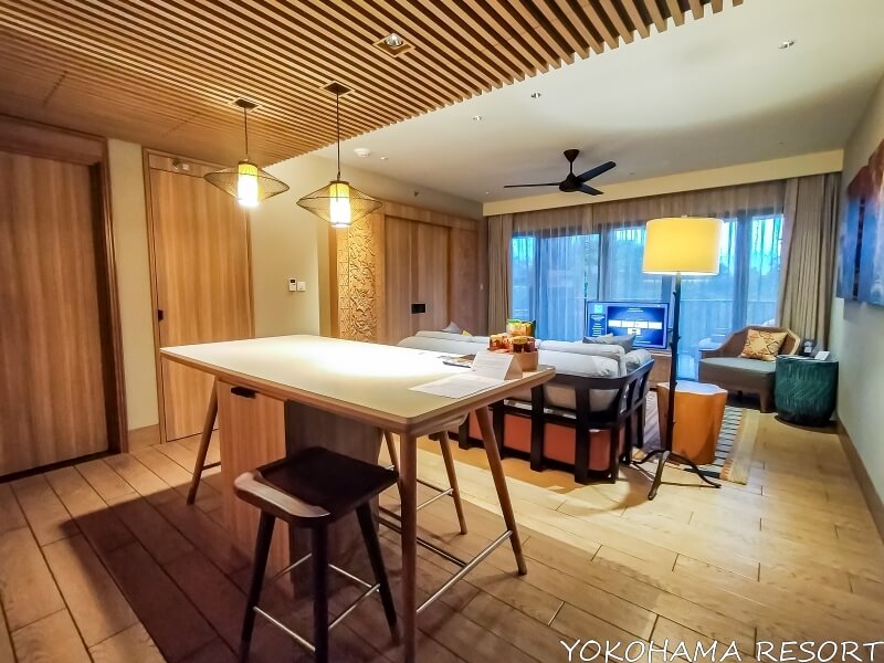 ダイニングとリビング