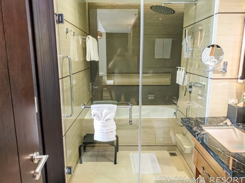 バスルーム全体