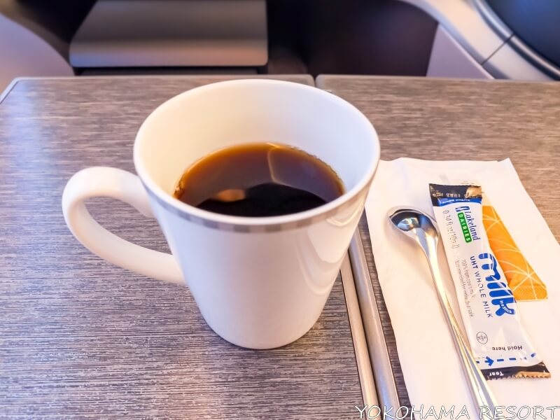 シンガポール航空 ビジネスクラス 機内食の食後のコーヒー