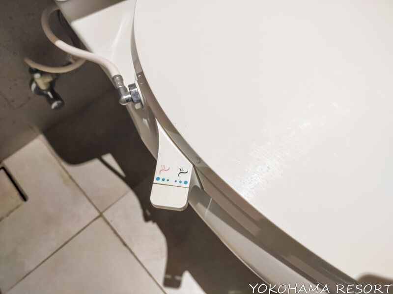 トイレのウォシュレットレバー