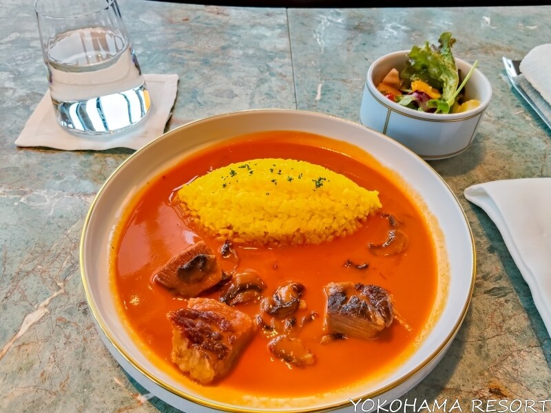 ビーフストロガノフ