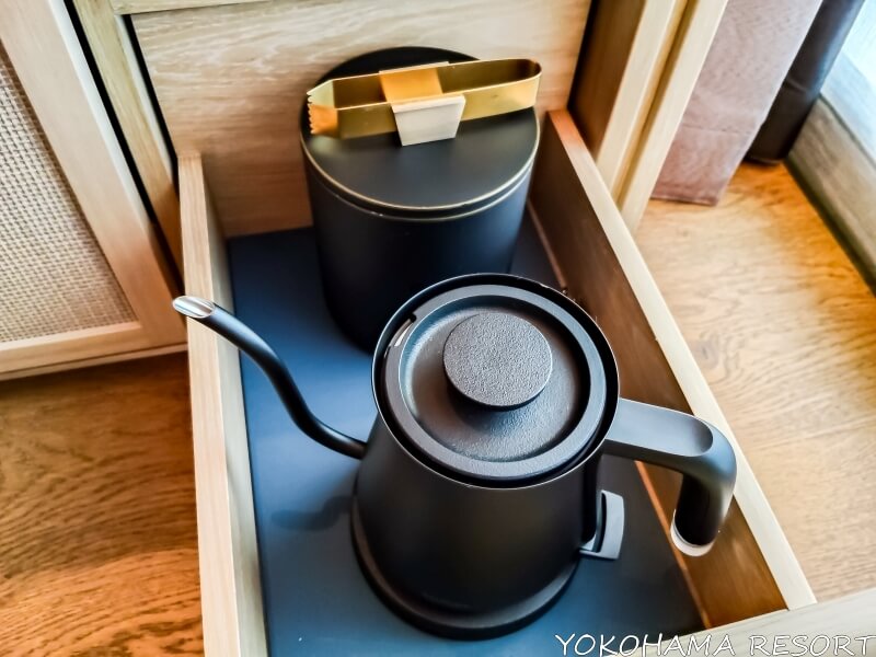 アイスペールと電気ポット