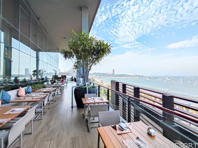 レストラン「edge 」テラス席