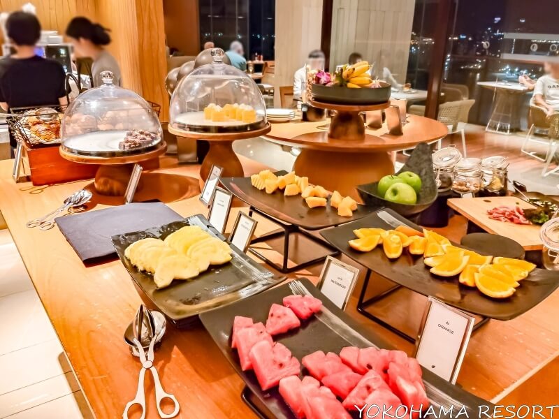 イブニングカクテルのデザート