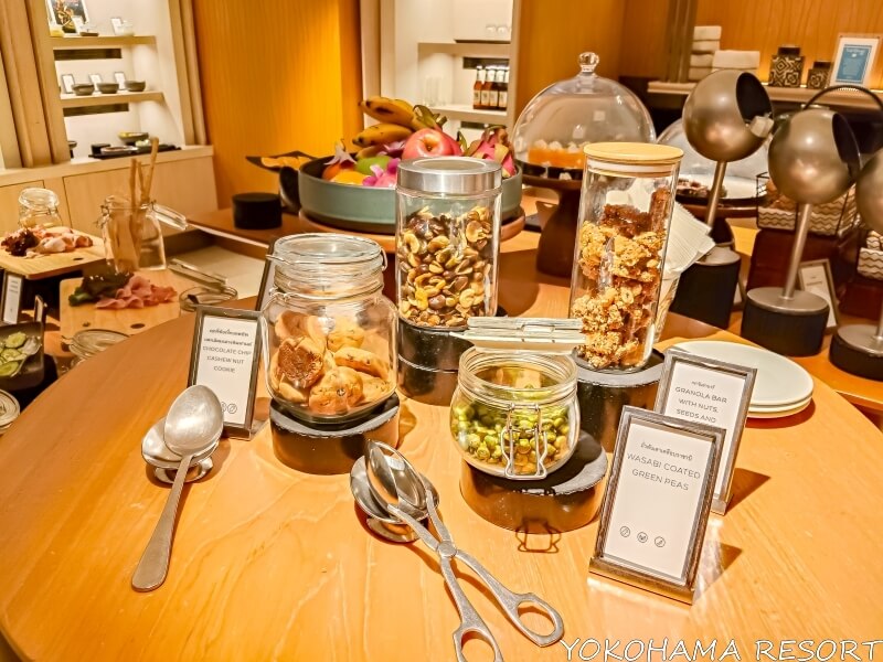 イブニングカクテルのフード(スナック)