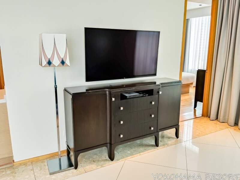 リビングのテレビ