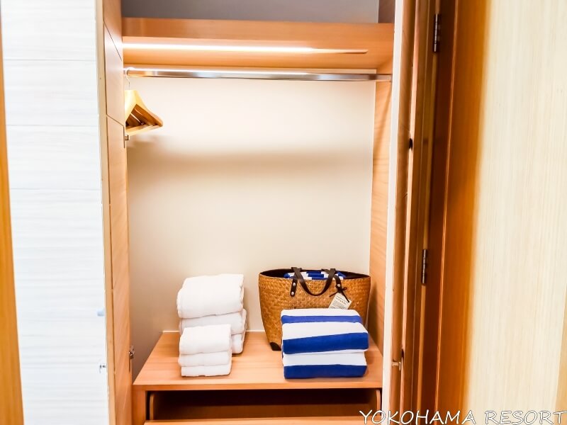 ゲストベッドルーム1のクローゼット