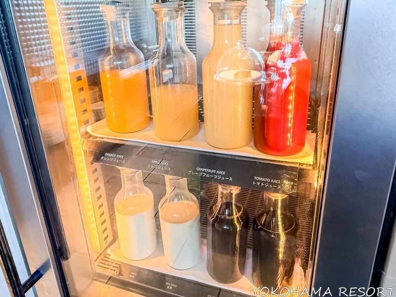 ジュース・ミルク・アイスコーヒーとアイスティー